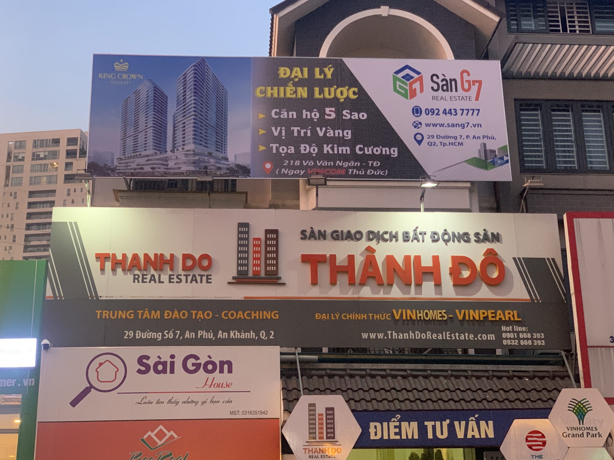 Báo giá thi công làm bảng hiệu quảng cáo đẹp giá rẻ tại Quận 7 - HCM