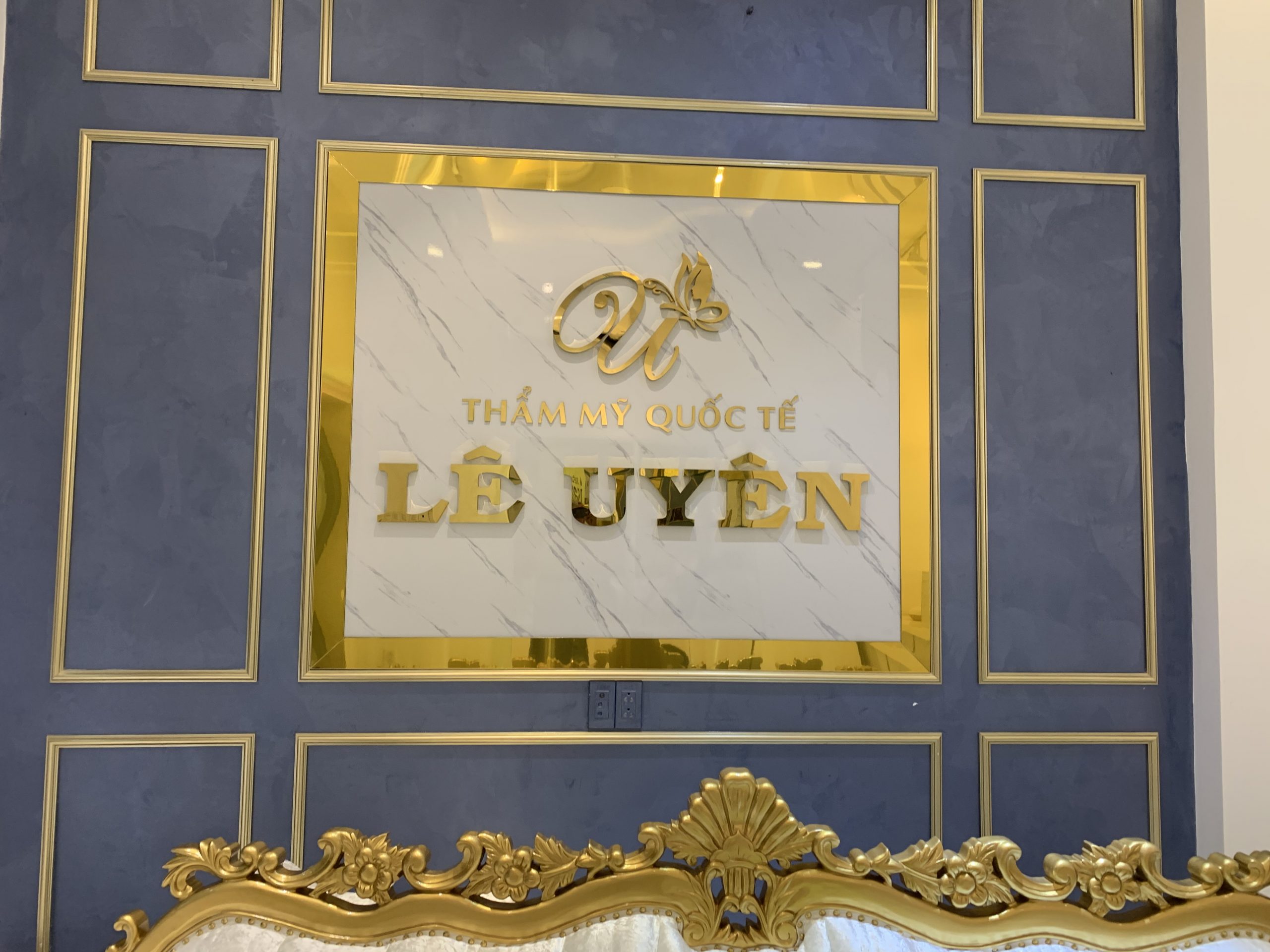 Báo giá thi công làm bảng hiệu quảng cáo đẹp giá rẻ tại Quận 7 - HCM